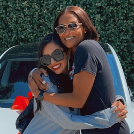 Vanessa Bryant surprised Shaya Bryant's sister Sharia Washington with a Tesla